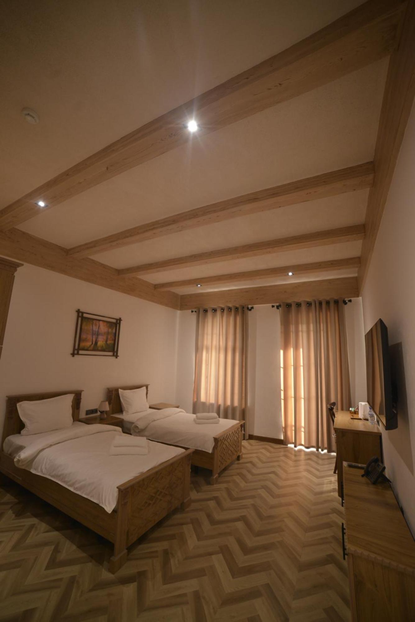 Pana Hotel Gazalkent Esterno foto